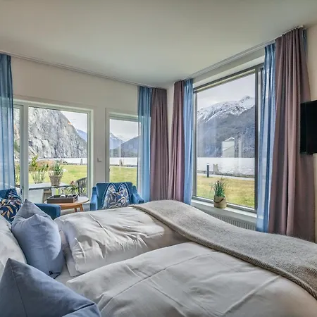 Fjordhotell - By Classic Norway 3*