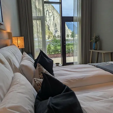 Hotell Fjordhotell - By Classic Norway Valldal