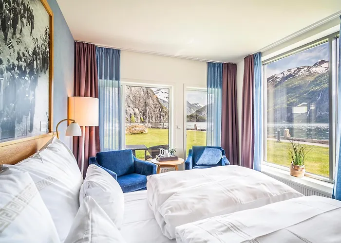 Fjordhotell - By Classic Norway מלון