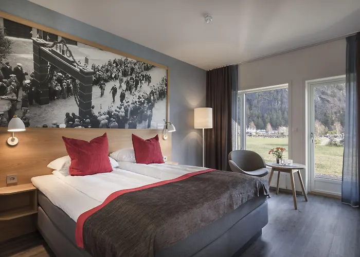 Fjordhotell - By Classic Norway 3* فالدال