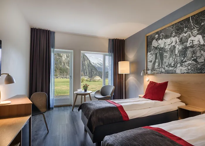 Fjordhotell - By Classic Norway 3*