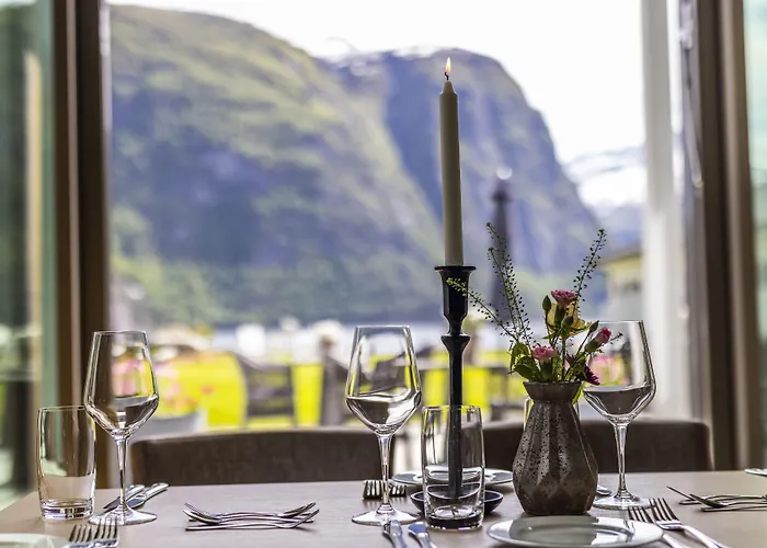 Fjordhotell - By Classic Norway